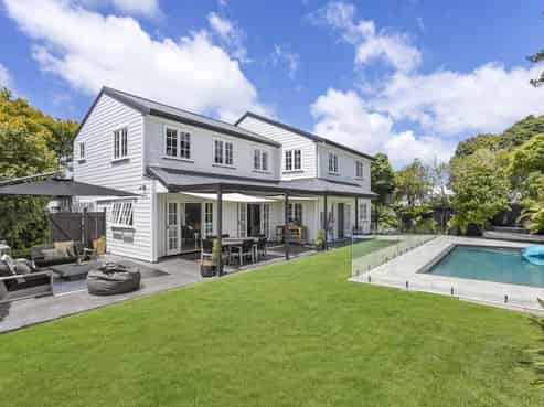 206 Norman Lesser Drive, Saint Johns