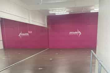 Short or long term lease available 