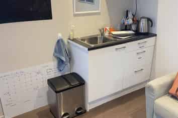 Short or long term lease available 