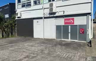 Short or long term lease available 