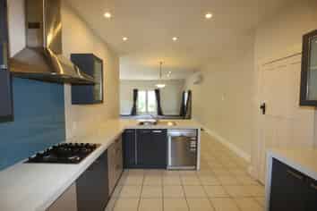 184 Springfield Road, Saint Albans