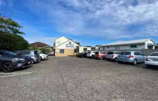 Prime Windsor Park Fully Fitted Pharmacy | 200m²