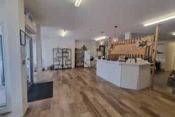 Prime Retail On High Street