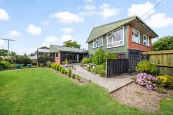 53 Mountain View Road, Glenwood