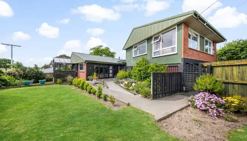 53 Mountain View Road, Glenwood