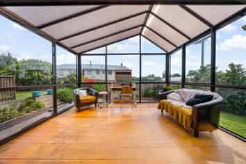 53 Mountain View Road, Glenwood