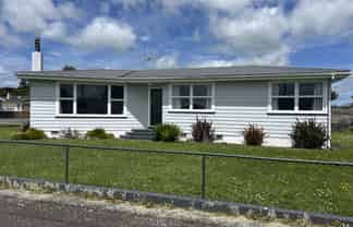 8 King Street, Pahiatua