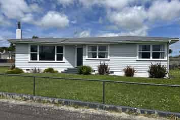 8 King Street, Pahiatua