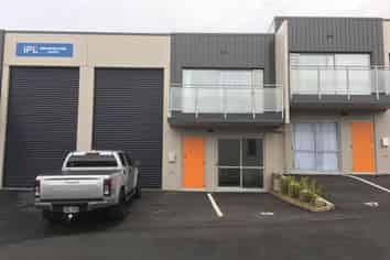 16/45 Karepiro Drive, Stanmore Bay