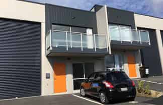 16/45 Karepiro Drive, Stanmore Bay