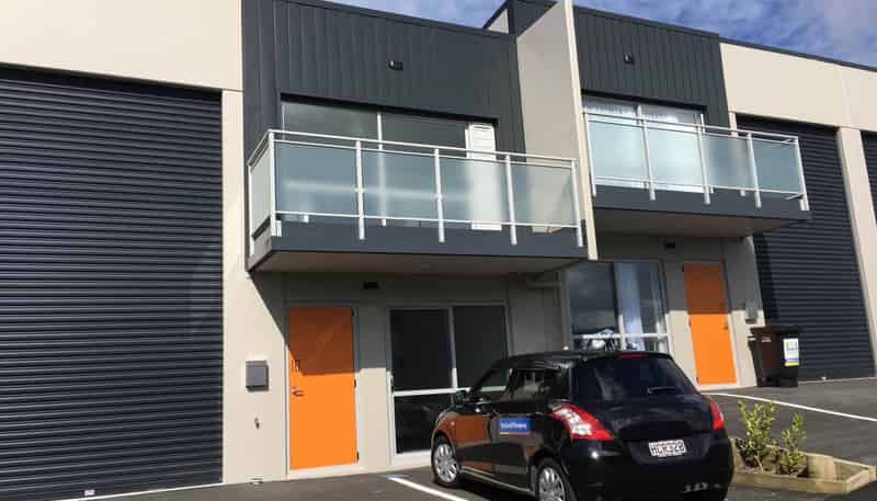 16/45 Karepiro Drive, Stanmore Bay