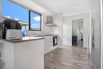 27e Breckons Ave, Nawton