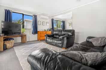 27e Breckons Ave, Nawton