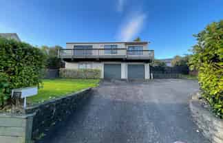 28 Goodwood Drive, Goodwood Heights