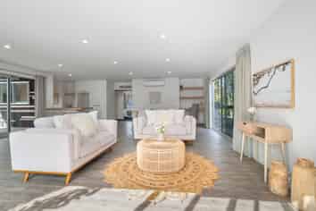 6 Holland Street, Glenholme