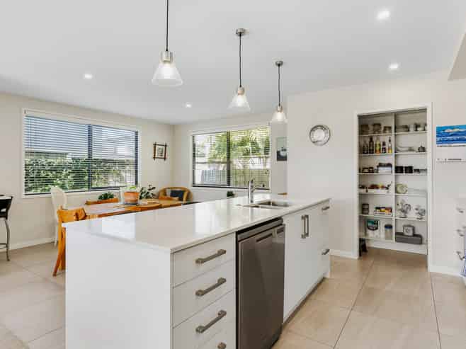 31 Franks Way, Papamoa