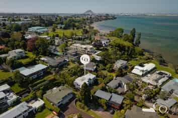 13C Grace Road, Avenues