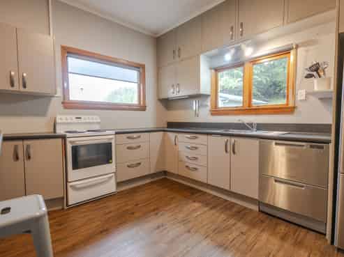 13 Lydia Street, Greymouth