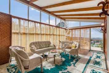 97 Farnham Street, Mornington