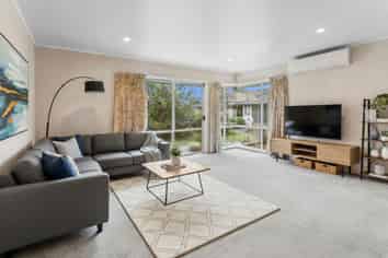 3 Burton Way, BISHOPDALE