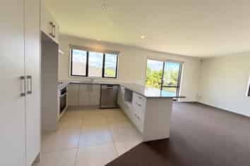 14 Mc Gowan Rise, Tuakau