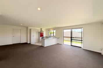 14 Mc Gowan Rise, Tuakau