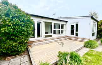 9A Desmond Street, Merivale