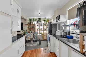 18 Ballantynes Ave, Upper Riccarton