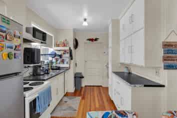 18 Ballantynes Ave, Upper Riccarton