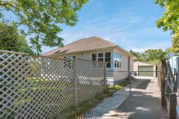 18 Ballantynes Ave, Upper Riccarton