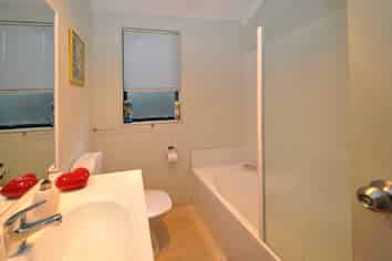 81a Skipton Street, Mangere East