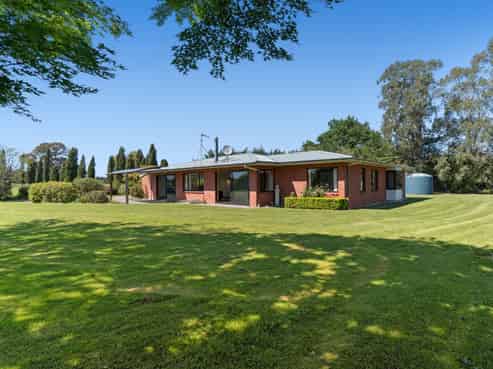 535 Paierau Road, Opaki
