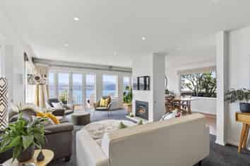 22 Tai Paku Paku Road, Karaka Bays