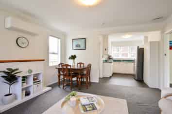 9 Kowhai Street, Tawa