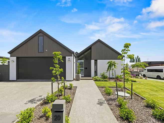 20 Elsie Lange Way, Casebrook