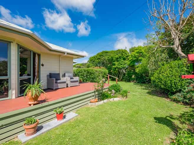 9 Hurworth Grove, Waikanae