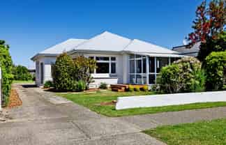 71 Dome Street, Newfield