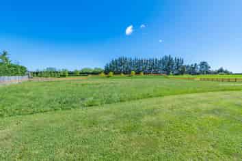 67 Silver Peaks Drive, WEST MELTON