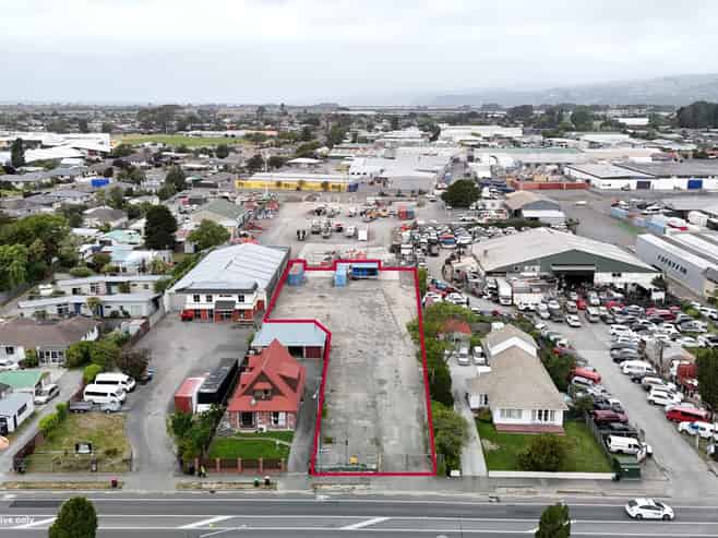 Secure office and yard space