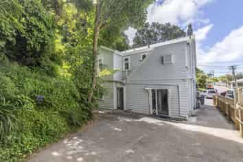 23 Laura Avenue, Brooklyn