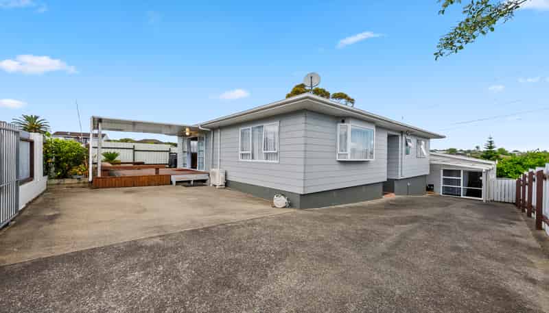 11 Caserta Place, Clover Park