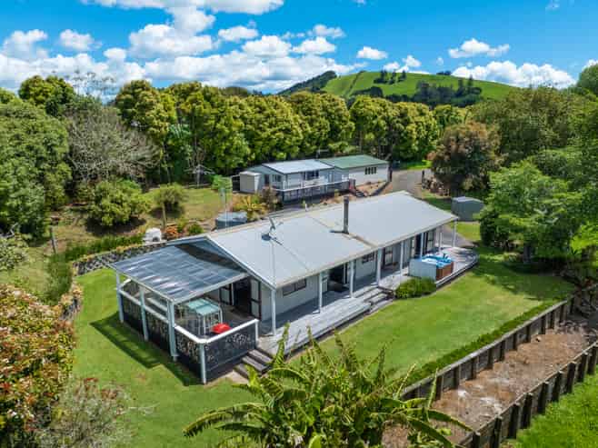56 Clark And Denize Road, Pukekawa