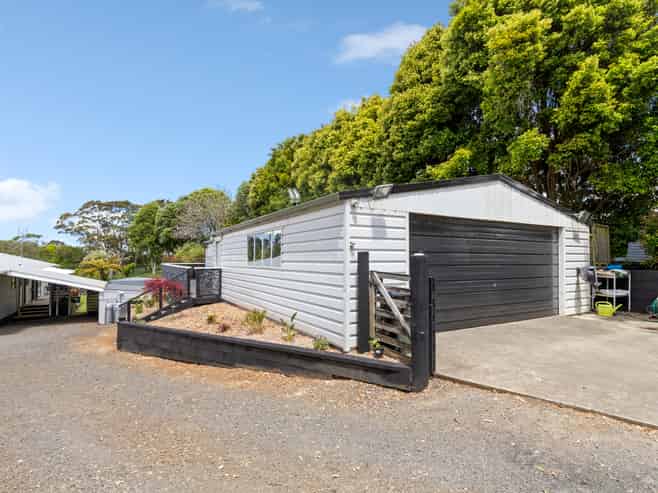 56 Clark And Denize Road, Pukekawa
