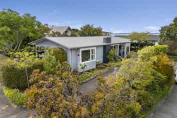 15A Enfield Road, Hospital Hill