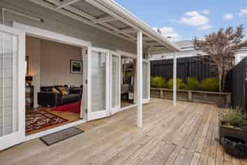 6 Millward Street, Newtown