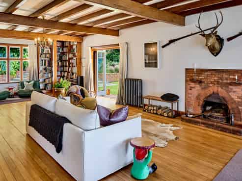 10 and 14 Fortification Road, Karaka Bays