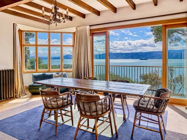 10 and 14 Fortification Road, Karaka Bays