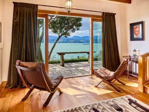 10 and 14 Fortification Road, Karaka Bays