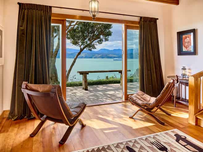 10 and 14 Fortification Road, Karaka Bays