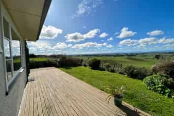 208 Mount Stewart Halcombe Road, Feilding